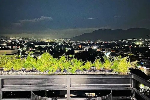  Luxury apartment in a safe environment & close to the Salvador del Mundo 