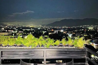  Luxury apartment in a safe environment & close to the Salvador del Mundo 