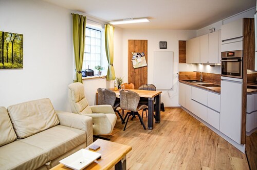 Winterberg Panorama - Schöne Ferienwohnung mit Balkon Direkt am Erlebinsberg Kappe