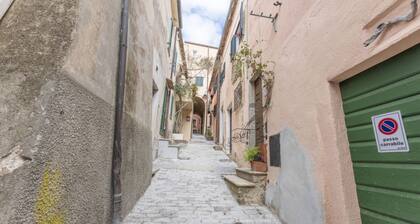 Vicolo Vespucci Townhouse in the heart of Capoliveri
