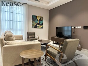 Design Apartment, 3 Bedrooms | Living area