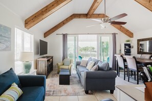 TV - Dolphin Dreams- Top Unit! (Destin)