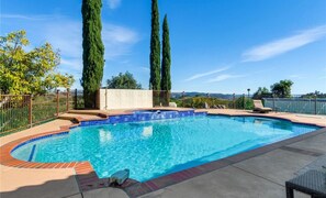 Pool - Mediterranean House in De Luz (Temecula)