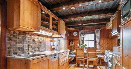 Traumhaftes Ferienhaus mit Garten und Dampfbad