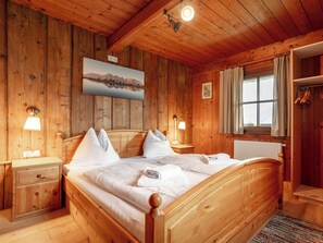 3 chambres, fer et planche à repasser, accès Internet