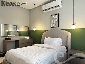 Design Apartment, 3 Bedrooms | 3 bedrooms, blackout curtains, iron/ironing board, free WiFi - Yasmin S-11 Royal Touch Balcony GZ81 (Riyadh)