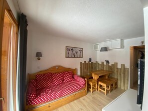 Living area - Apparemment 4 à 7 Pers (Risoul)