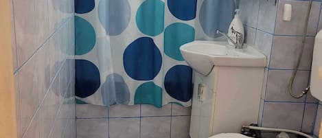 Departamento, 1 habitación, para fumadores, balcón | Baño