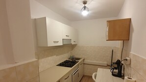 Apartamento, 1 habitación, fumadores, balcón | Restauración