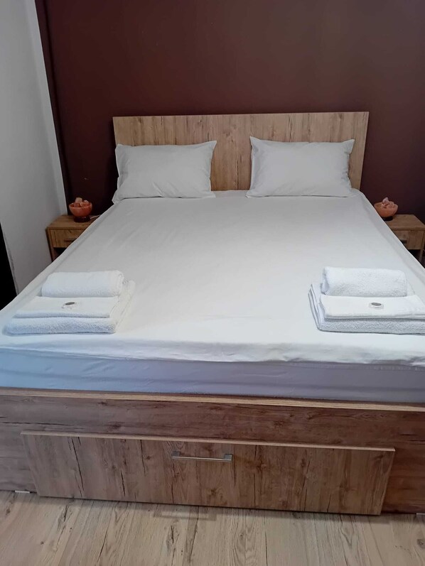 Apartment, 1 Bedroom, Smoking, Balcony