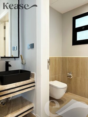 Design Apartment, 2 Bedrooms | Bathroom | Free toiletries, hair dryer, bathrobes, bidet - Kease Yasmin 4-13 Ramz Terrace AG74 (Riyadh)