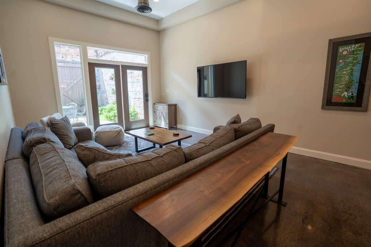 TV connectée, espaces bureaux