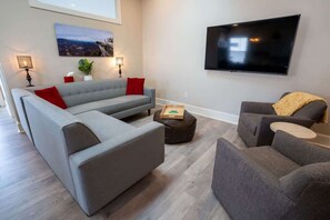 TV connectée, espaces bureaux