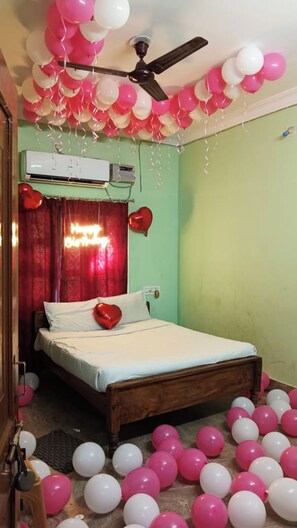 Habitacions insonoritzades, wifi gratuïta i roba de llit 