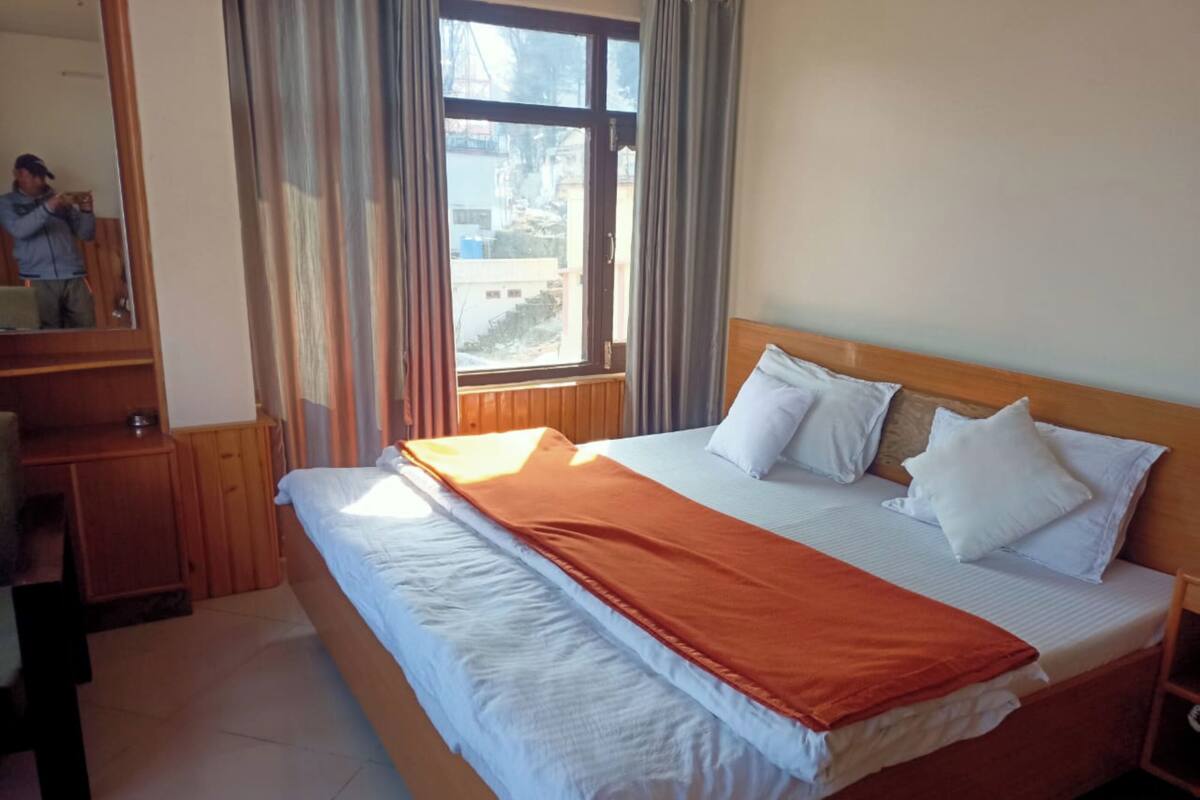 Habitación doble superior | Sistema de insonorización, wifi gratis, ropa de cama