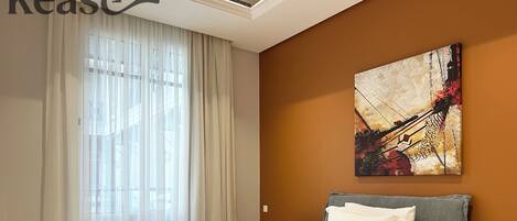 Design Apartment, 3 Bedrooms | 3 bedrooms, blackout curtains, iron/ironing board, free WiFi