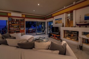 Fernseher