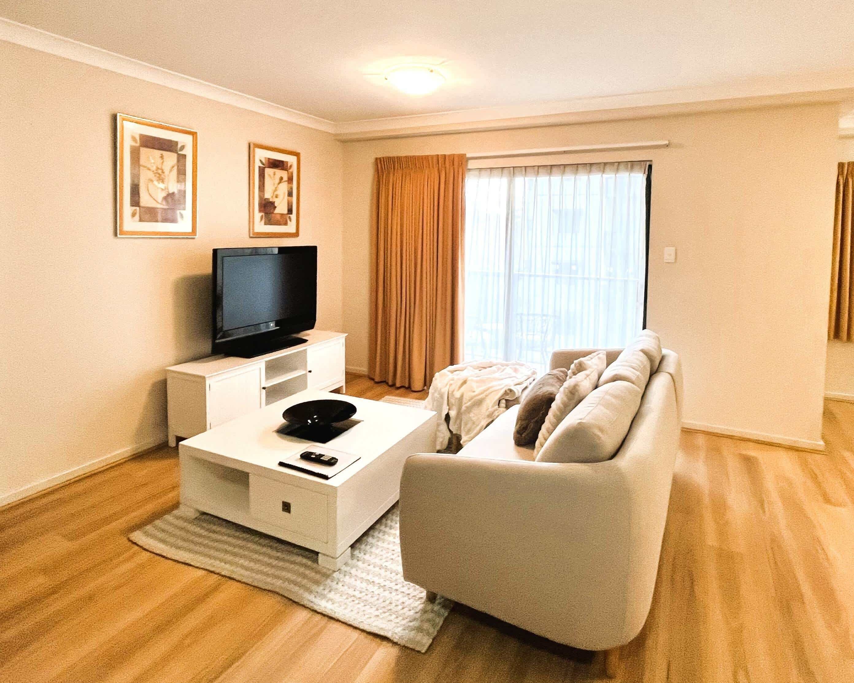 Smart TV, offices