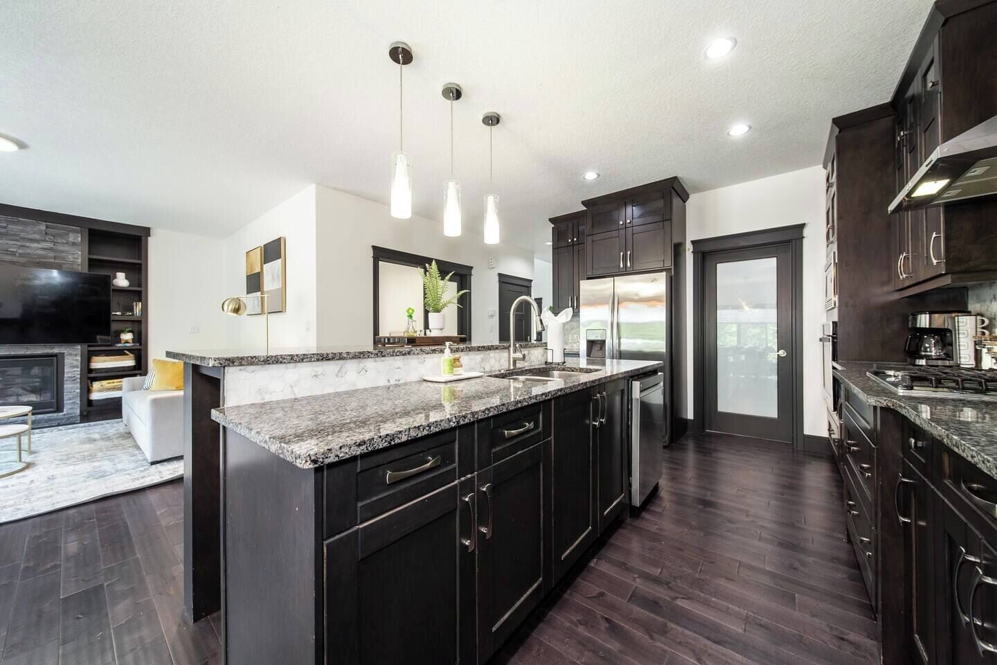 微波炉、烤箱、炉灶、洗碗机