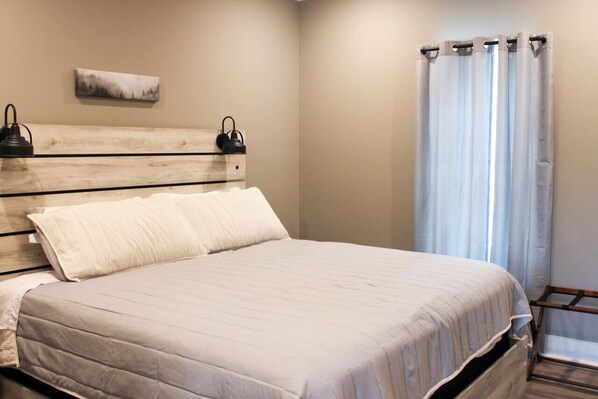 2 bedrooms, WiFi, bed sheets