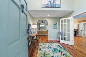 Interior - Pawleys Island Retreat 4 Bedroom Haven (Pawleys Island)