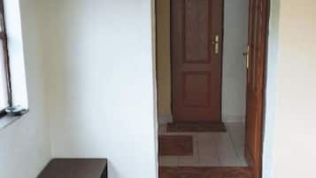Traditional Shared Dormitory, Patio, Courtyard View | Living area