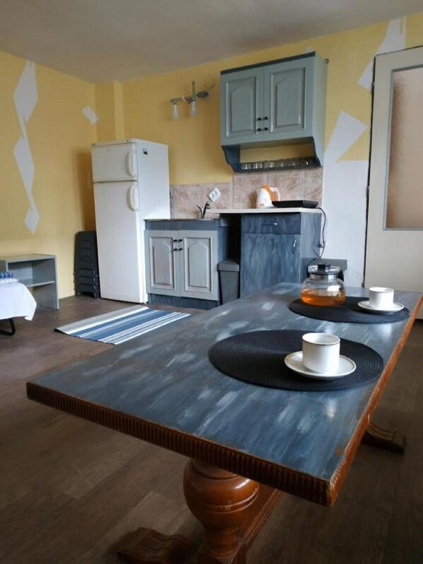 Traditional Shared Dormitory, Patio, Courtyard View | Private kitchen