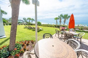 Outdoor dining - New Remodeled, Grand Cayman, Amazing Decor, Pools! (Myrtle Beach)