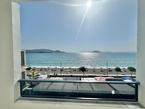 Deluxe Room, Sea View | Hypo-allergenic bedding, minibar, desk, laptop workspace - Sea Door Hotel (Fethiye)