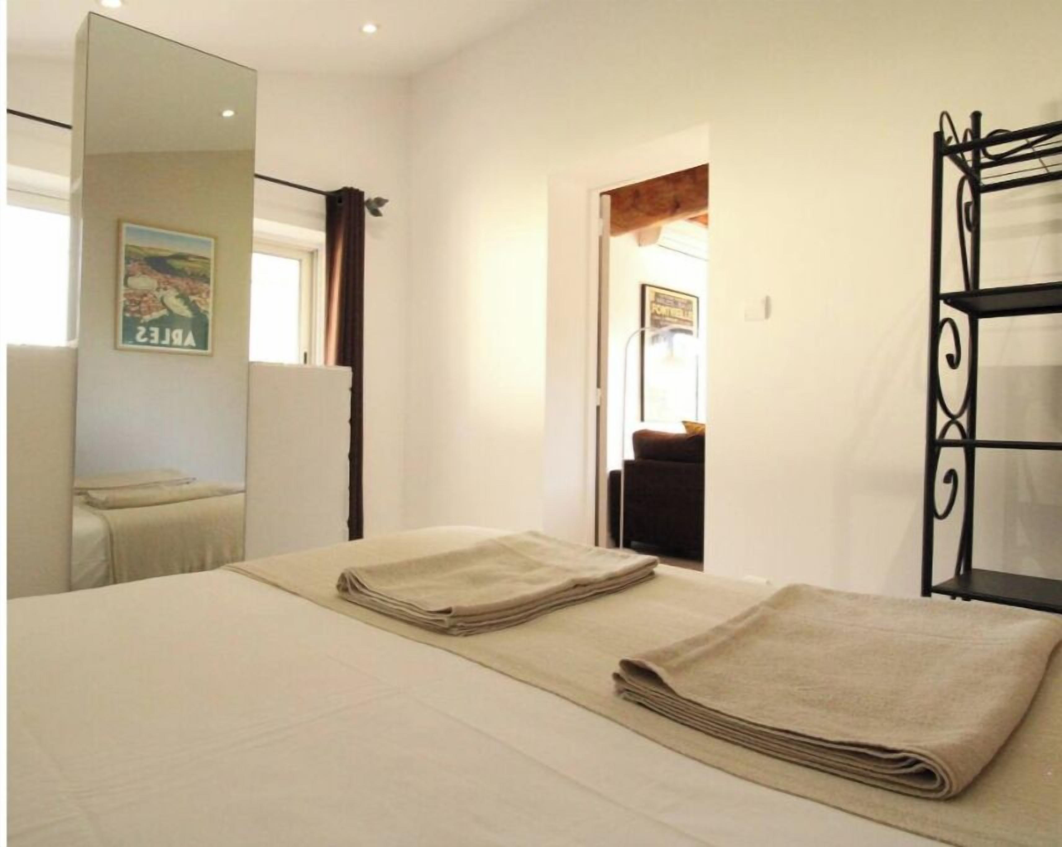 2 chambres, fer et planche à repasser, lit parapluie, Wi-Fi