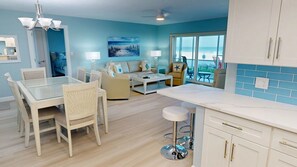 Dining - CA101N Crescent Arms Siesta Key Florida (Sarasota)