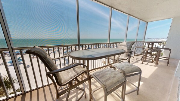 Outdoor dining - CA 401N Crescent Arms Siesta Key Florida (Sarasota)