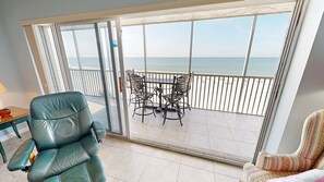 Smart TV - Crescent Arms 401 S Siesta Key Florida (Sarasota)