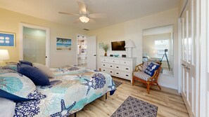 2 slaapkamers, een bureau, een strijkplank/strijkijzer, gratis wifi