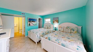 2 bedrooms, iron/ironing board, free WiFi, bed sheets - Crescent Arms Vacation Rentals 205N Siesta Key Florida (Siesta Key)