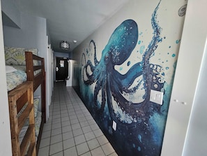 1 bedroom, in-room safe, desk, iron/ironing board - Octopus Garden: 1BR, King Bed, Indoor/Outdoor Pool (Carolina Beach)