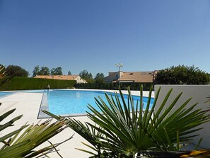 Pool - Vacation home with pets allowed in La Palmyre (La Palmyre)