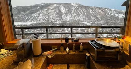 Mountain Summit Serenity Aspen Views