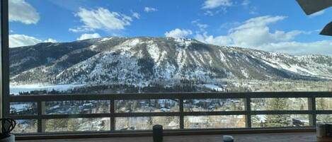 Comfort Room | Terrace/patio