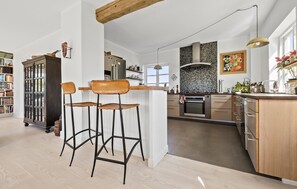 Kühlschrank, Herdplatte, Geschirrspüler