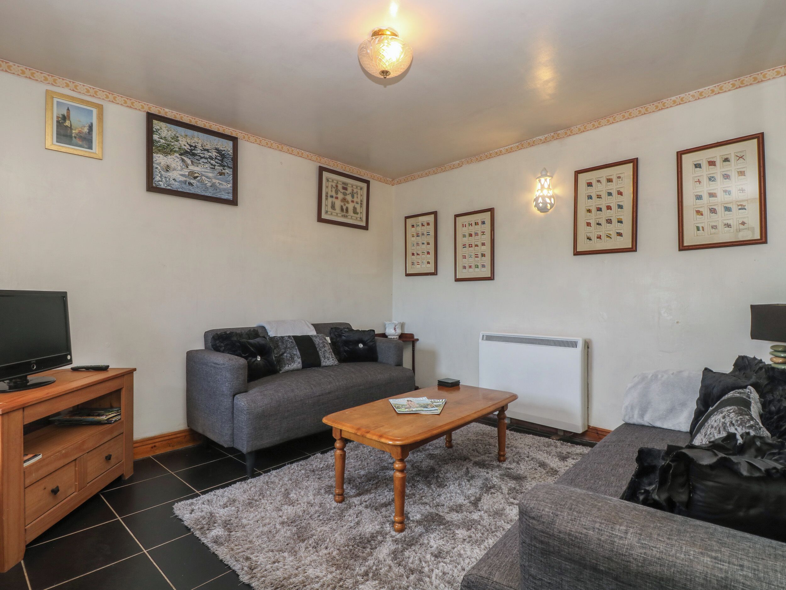 The Old Dairy, Pet Friendly, Country Holiday Cottage In Pendeen - Pendeen