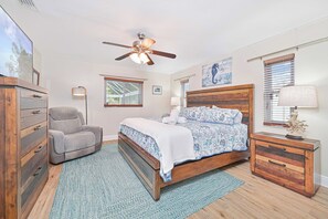 3 slaapkamers, een strijkplank/strijkijzer, gratis wifi, beddengoed