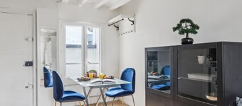Chic Studio in Historic Heart of Paris