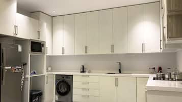 Design-Apartment, 3 Schlafzimmer | Eigene Küche | Wasserkocher