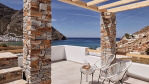 Suite – signature, sjøutsikt | Terrasse/patio
