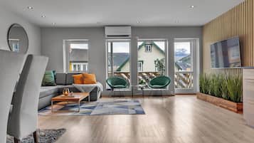 Premium-Apartment, 3 Schlafzimmer, Balkon, Stadtblick