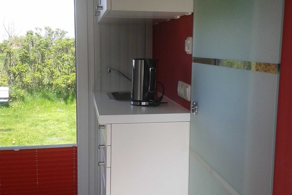 Tiny House 1 mit Terrasse, sehr ruhig in Kollmar