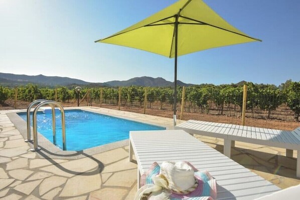 Alberca al aire libre 