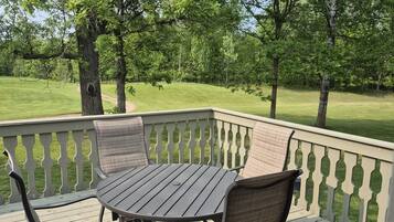 Condo, 5 Bedrooms | Outdoor dining