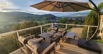 Lake views beautiful 4 bedroom , 2 living rooms home with hot tub.